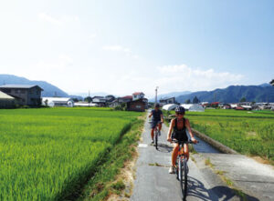 TOUR DE MEDIO DÍA EN BICICLETA POR HIDA ’20